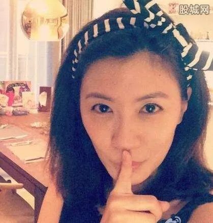 贾静雯前夫再婚 为何还有名模敢嫁他