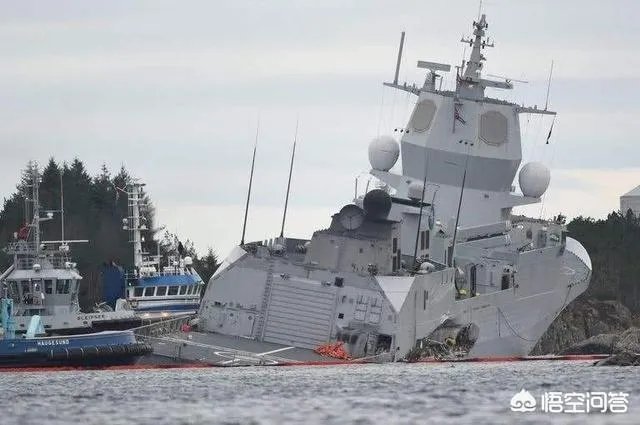 挪威护卫舰被撞沉和俄罗斯航母被砸出大洞相比谁更尴尬？对此你怎么看？