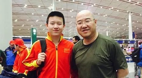 英如镝名字怎么讽刺了 英如镝和巴图有接触吗