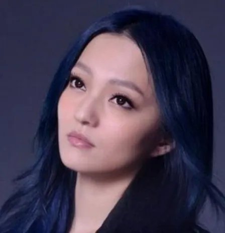 张镐哲张韶涵母亲“不伦恋”引非议 激吻照流出疑婚外情曝光