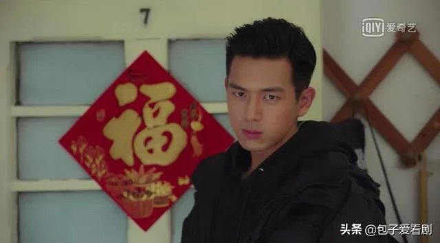 电视剧《亲爱的，热爱的》里面的主演李现，几天微博粉丝突破1000万，你怎么看？