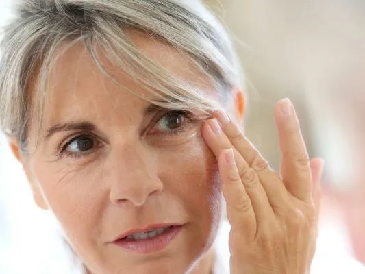 眼部的鱼尾纹怎么去除