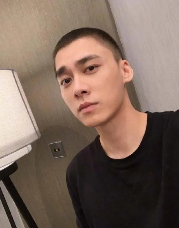 李易峰名誉权案一审胜诉，对方需承担哪些法律责任？