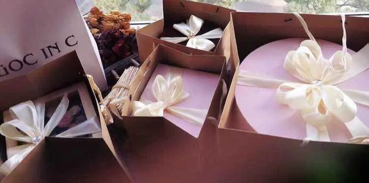 给女朋友买什么礼物好 第一次送女朋友什么礼物好