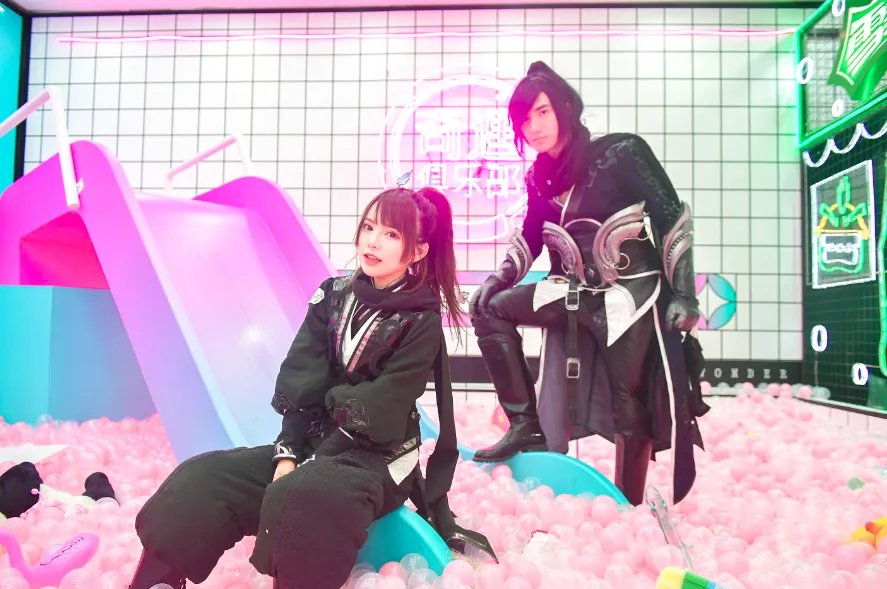 真情实感送福利!奇遇俱乐部CJ大型福利泳池受热捧