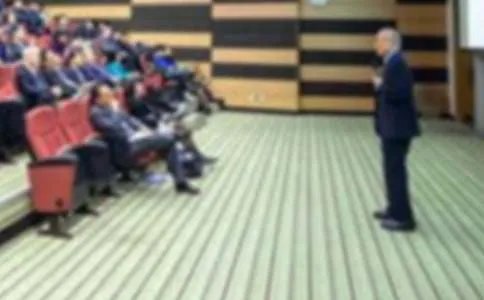 永不消逝的彩虹演讲稿