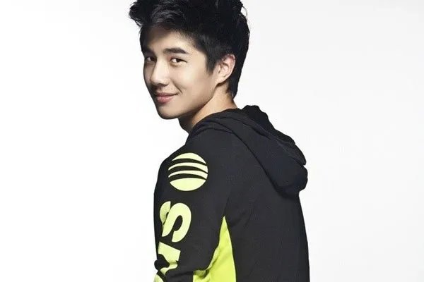 刘昊然的丁丁事件 不应该和女性绯闻沾惹