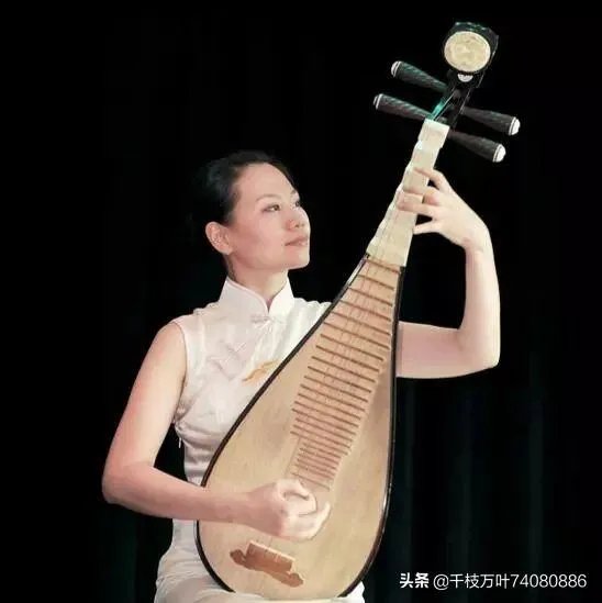 小提琴有几根弦？