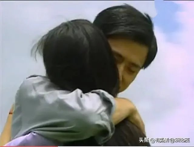 《情深深雨蒙蒙》中，同样是“高富帅”，大家觉得尔豪和石磊有什么差距？