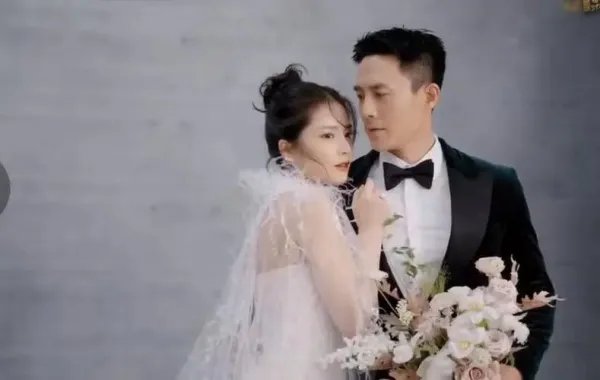 杜淳老婆王灿晒美照庆生,你看好他们夫妻间的感情吗?