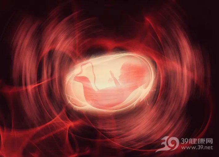 待产孕妇跳楼身亡，到底哪些情况应该选择剖宫产？