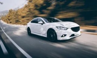 冬天雪地行车需要注意什么，冬天雪地行车需要注意什么事项