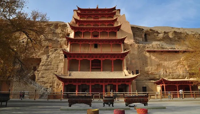 哪座石窟又被称做千佛洞 哪座石窟又被称作千佛洞