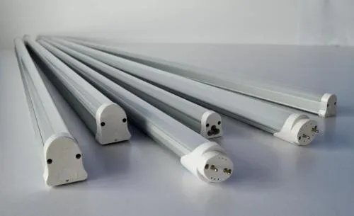 灯管没坏但是不亮是什么原因