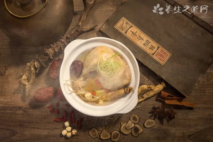 脸上过敏红肿怎么办