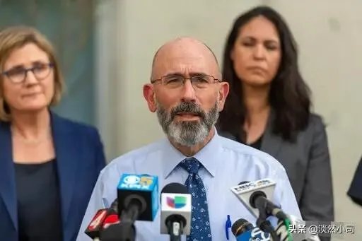 美国2月6日的新冠肺炎死亡病例，是美国至今发现最早的病例吗？这对美国疫情防控将有何影响？