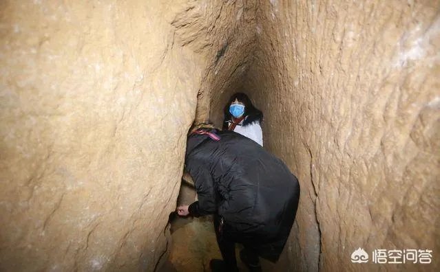 如何看待现代版愚公移山，河南老汉耗时七年掘洞百米深挖出水井？