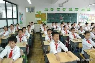 现在湖北没有解封、小孩要回贵州读书怎么办？