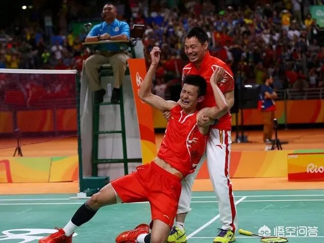 谌龙无缘亚运会羽毛球男单四强竟还说没有遗憾，遭央视主持人沙桐怒怼，对此你怎么看？