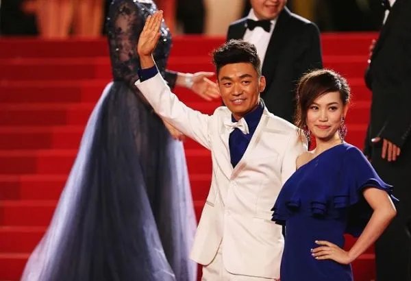 马蓉疑似“摆拍”王宝强家暴图，分手后做到体面很难吗？