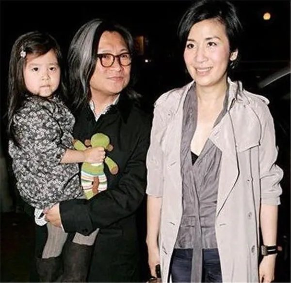 陈可辛是泰国人吗为什么会说泰语 陈可辛为何不娶吴君如感情好吗