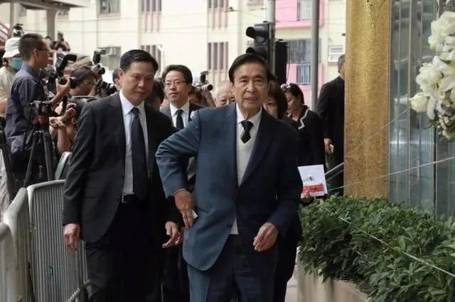 无间道2剧情全解析？