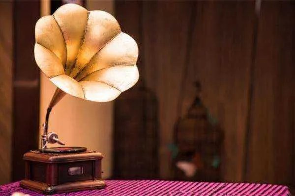 纸杯留声机怎样做