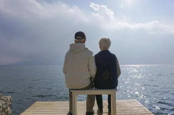 为什么生命会衰老直至死亡?