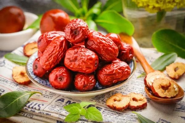 保温杯里泡红枣会爆炸吗