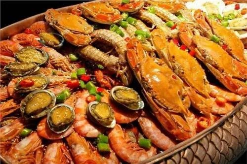 台风后青岛市民们捡来的海鲜在口感上跟普通海鲜有何不同？