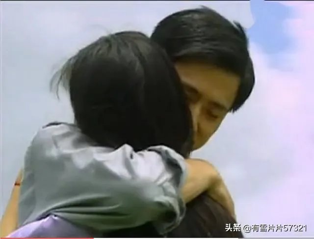 《情深深雨蒙蒙》中，同样是“高富帅”，大家觉得尔豪和石磊有什么差距？