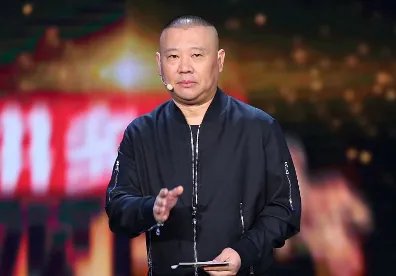 赵本山曾经调侃郭德纲：我十六岁时你才出生，郭德纲是怎么回应的？