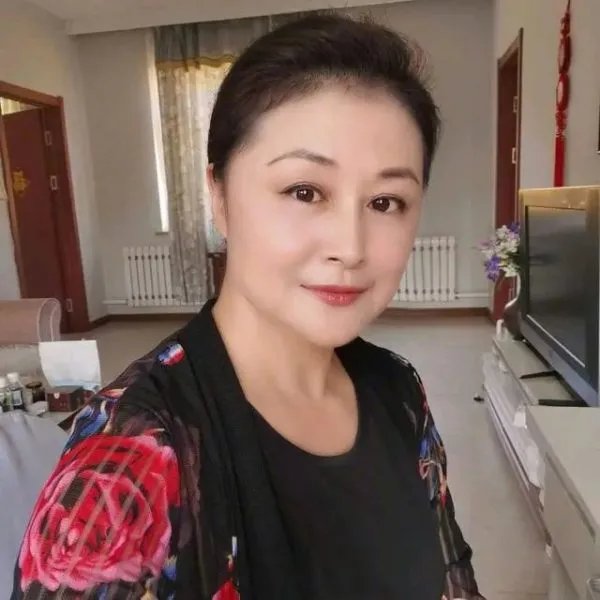 演员于月仙遭遇车祸不幸去世持续引发关注，这起事故造成了多大的伤情？