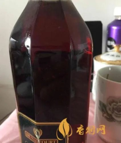 97年金冠XO值多少钱？