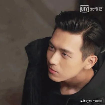 电视剧《亲爱的，热爱的》里面的主演李现，几天微博粉丝突破1000万，你怎么看？