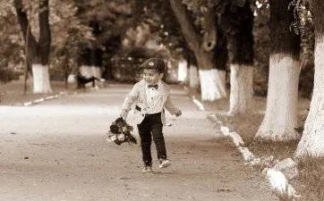 2024年九月廿六出生方姓男孩名字叫什么