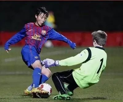 当年评价天赋极高的小球员胥栩，怎么没有俱乐