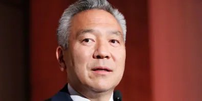 华纳兄弟CEO凯文辻原辞职