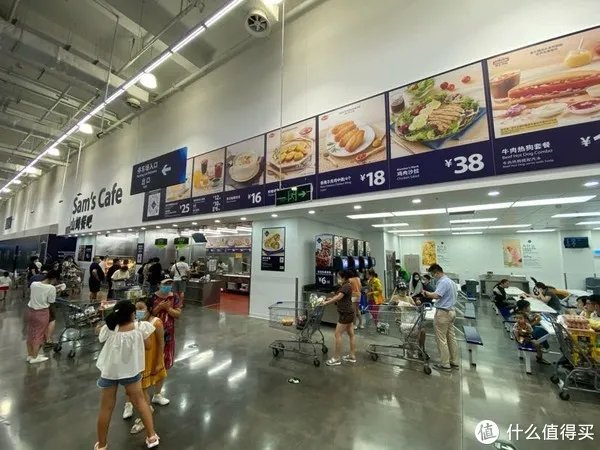 装修中的大连山姆会员店