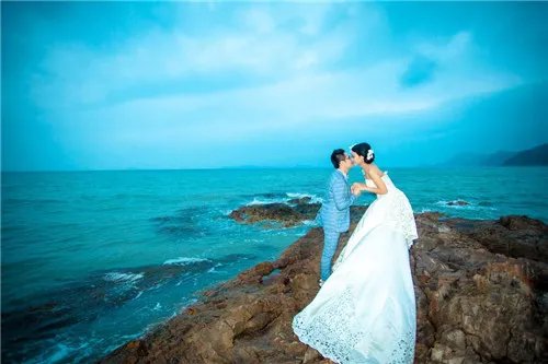 深圳婚纱照价格贵吗  深圳哪家拍婚纱照好