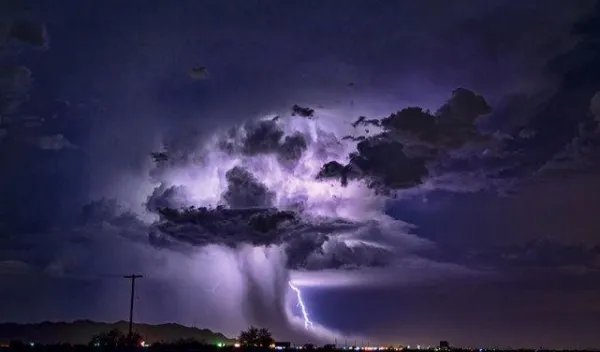 2012年春晚为什么奇怪?