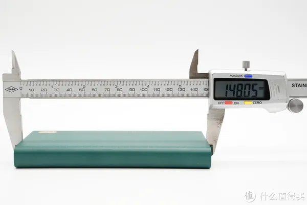 紫米移动电源拆解