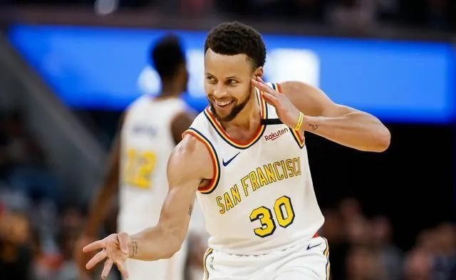 库里是玻璃脚踝吗？