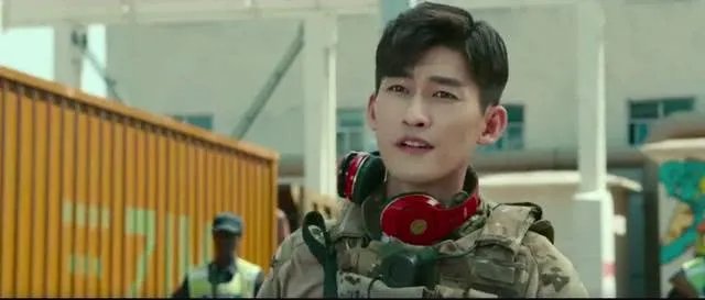 张翰那张满脸眼睛的图片是怎么回事 为什么看了让人恶心头皮发麻