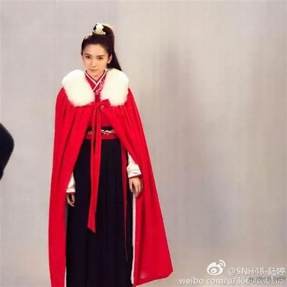 吓呆！女尊版《三国志》开拍 娇艳貂蝉竟变抠脚大汉