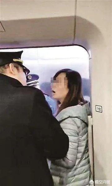 对于动车停车突然“等人”，你怎么看？