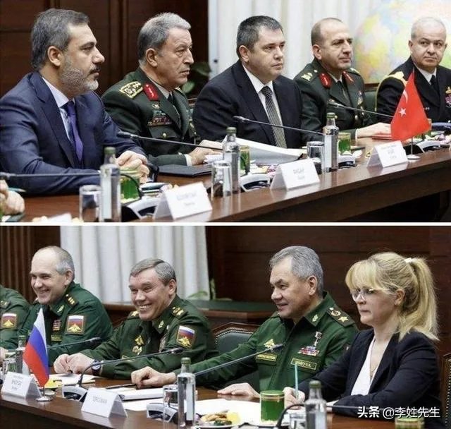 俄罗斯战略轰炸机图22逼近土耳其空域，要干什么？