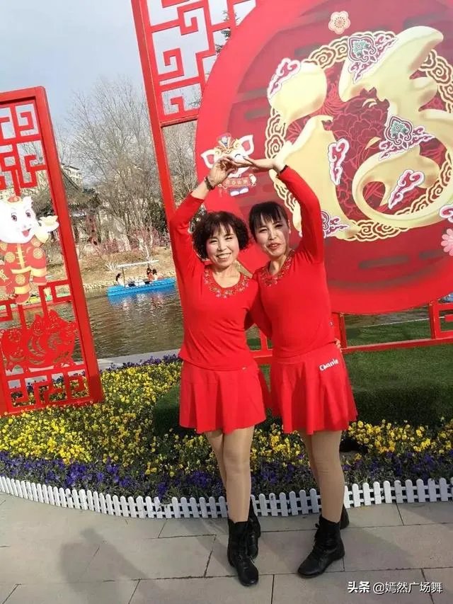 傣族舞与广场舞的区别是什么？