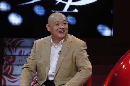 方子哥傅彪的关系如何 长得太像了教你怎么分辨二人