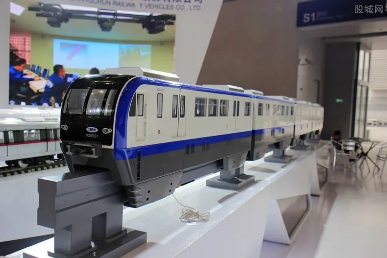 西安地铁实名登记 运营服务时间及行车间隔作出调整